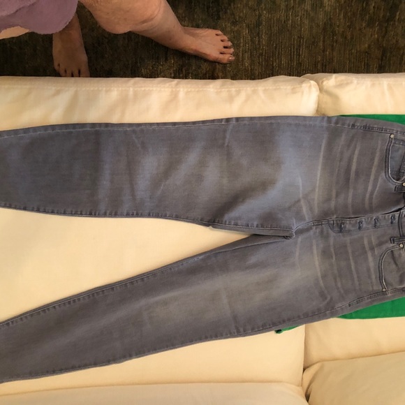 Set of two Celebrity Pink jeans - Picture 3 of 8